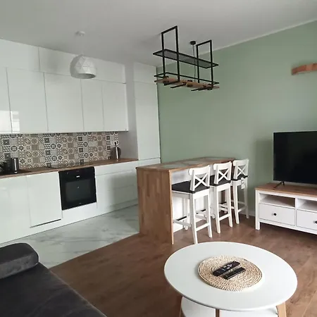 Przystan Apartment *
